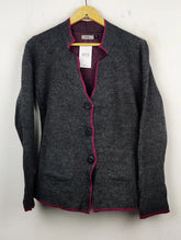 Buy online pre-used pre-loved 100% authentic & Original branded Yida (LS-7906) available in Pakistan. Top international brands avilable.